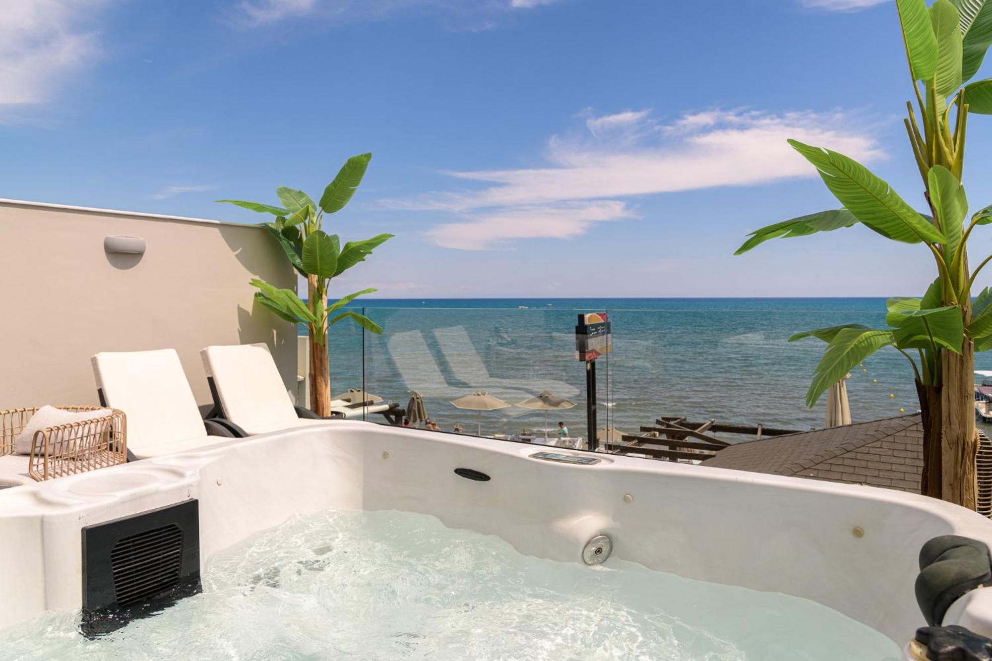 Апартаменти Pearl Luxury Living Лаганас Екстер'єр фото